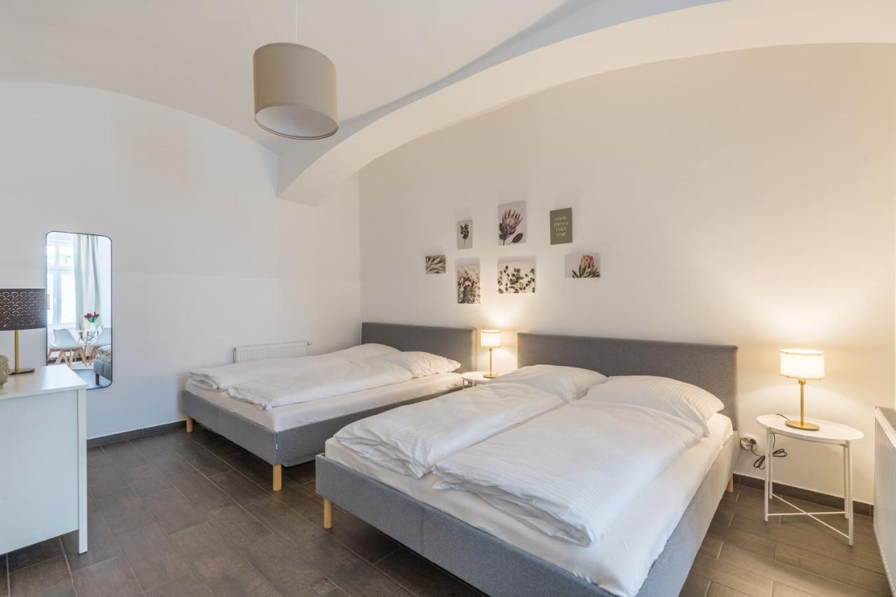 Cozy Heaven In The Lovely 2Nd District Of Виена Екстериор снимка